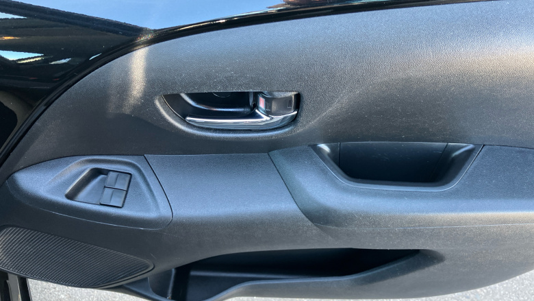 Peugeot 108 1.2 PureTech Allure 5dr Petrol Hatchback